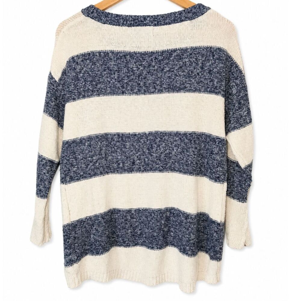 Olivia Sky Blue & Ivory Striped Knit Sweater Relaxed Lightweight Crewneck Size S - Picture 3 of 5